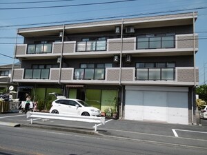 クレスト外観写真