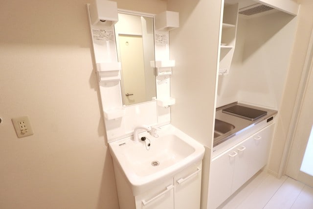 物件内観写真26　(独立洗面台)