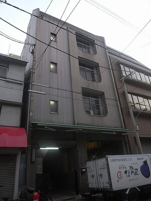 伊勢屋ビル外観写真