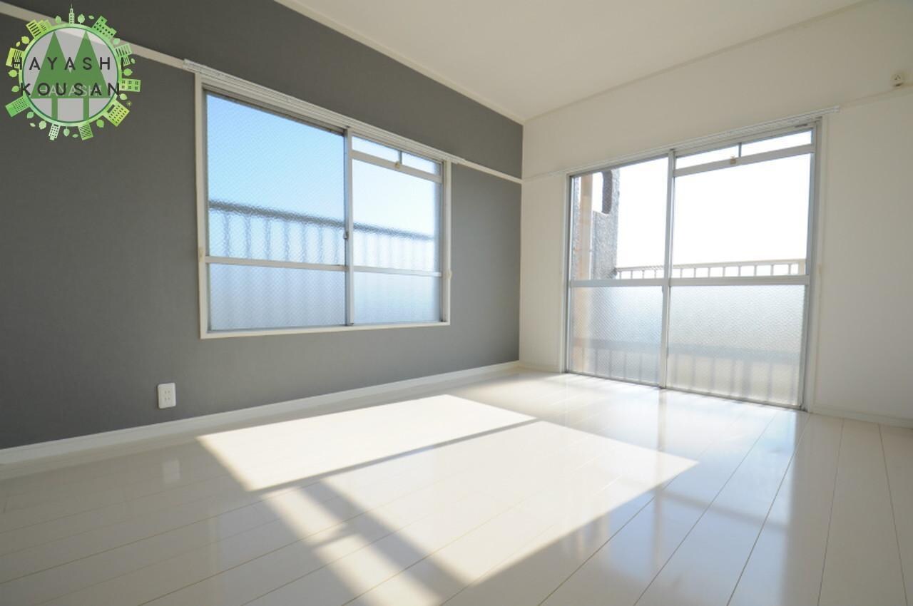 物件内観写真10　(洋室)