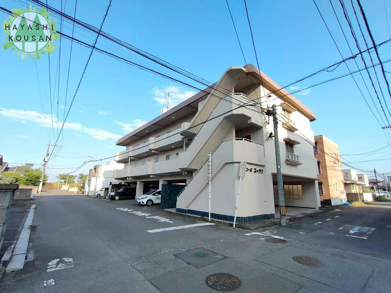 物件外観写真1　(コーポユーカリ　外観)