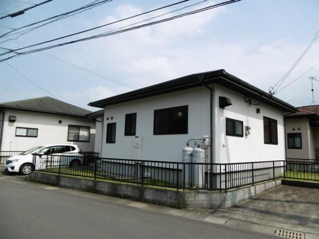 フィオーレ賀来西(Ａ～Ｄ)の物件外観写真