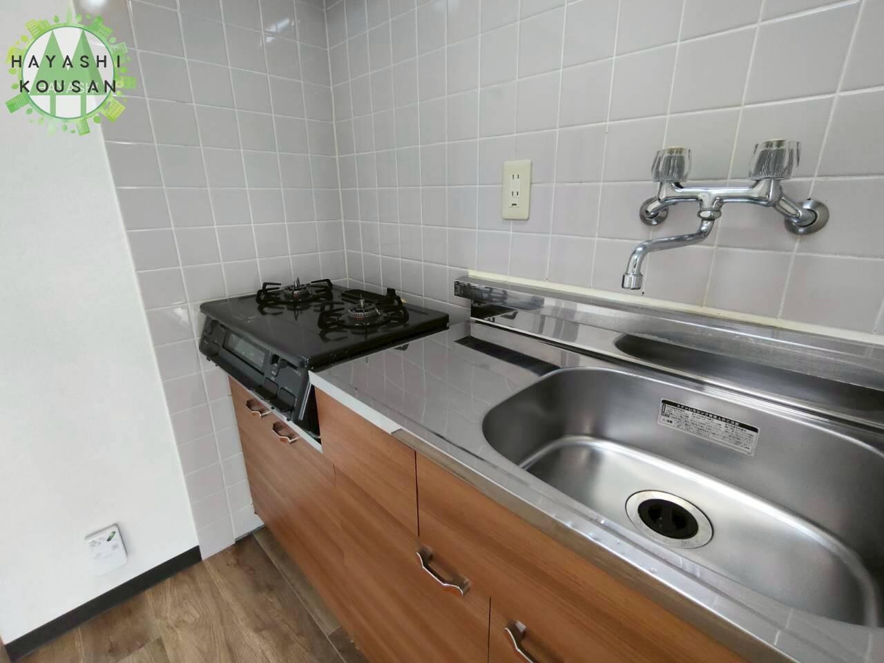 物件内観写真15　(台所シンク)