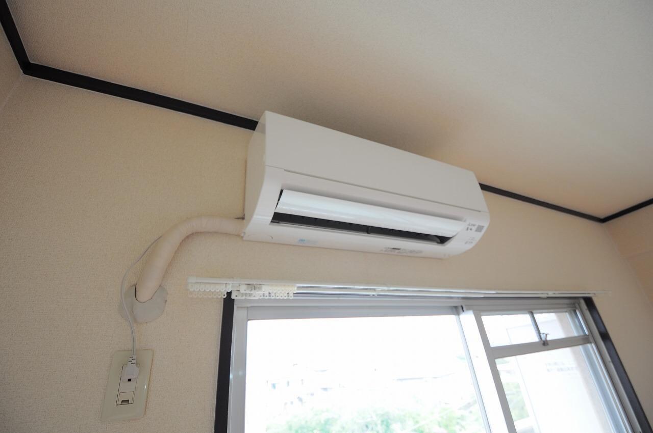 物件内観写真12　(エアコン)