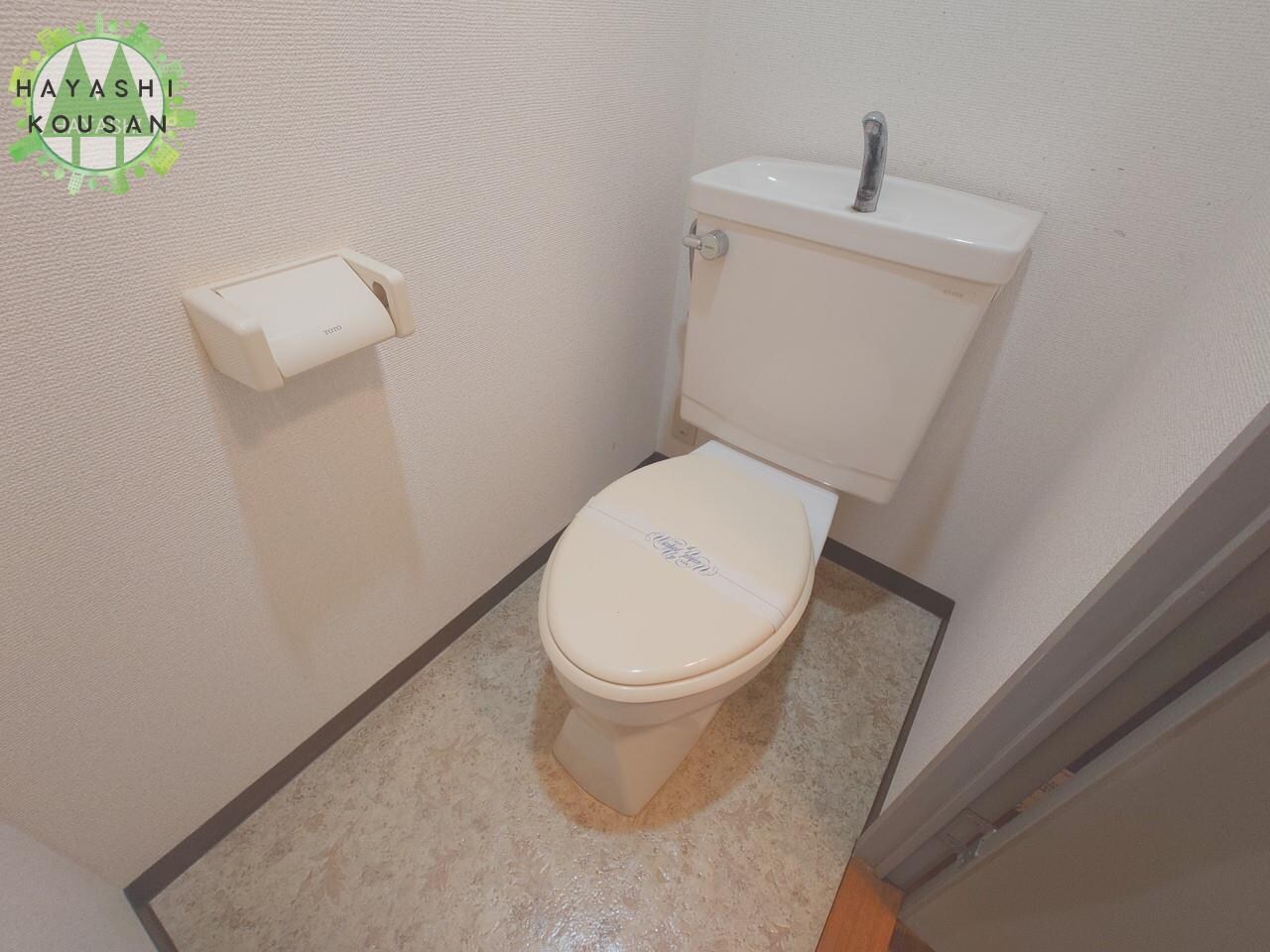 物件内観写真15　(トイレ)