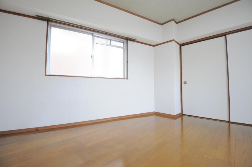 物件内観写真6　(洋室7帖)