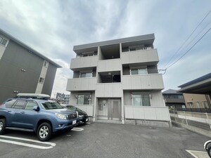 ポペット中島外観写真