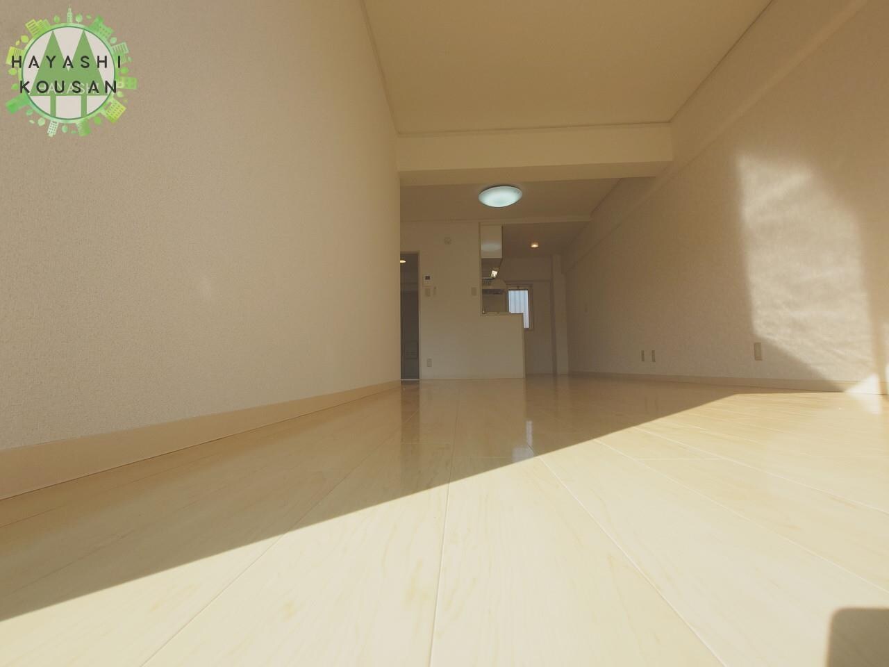 物件内観写真13　(リビング)