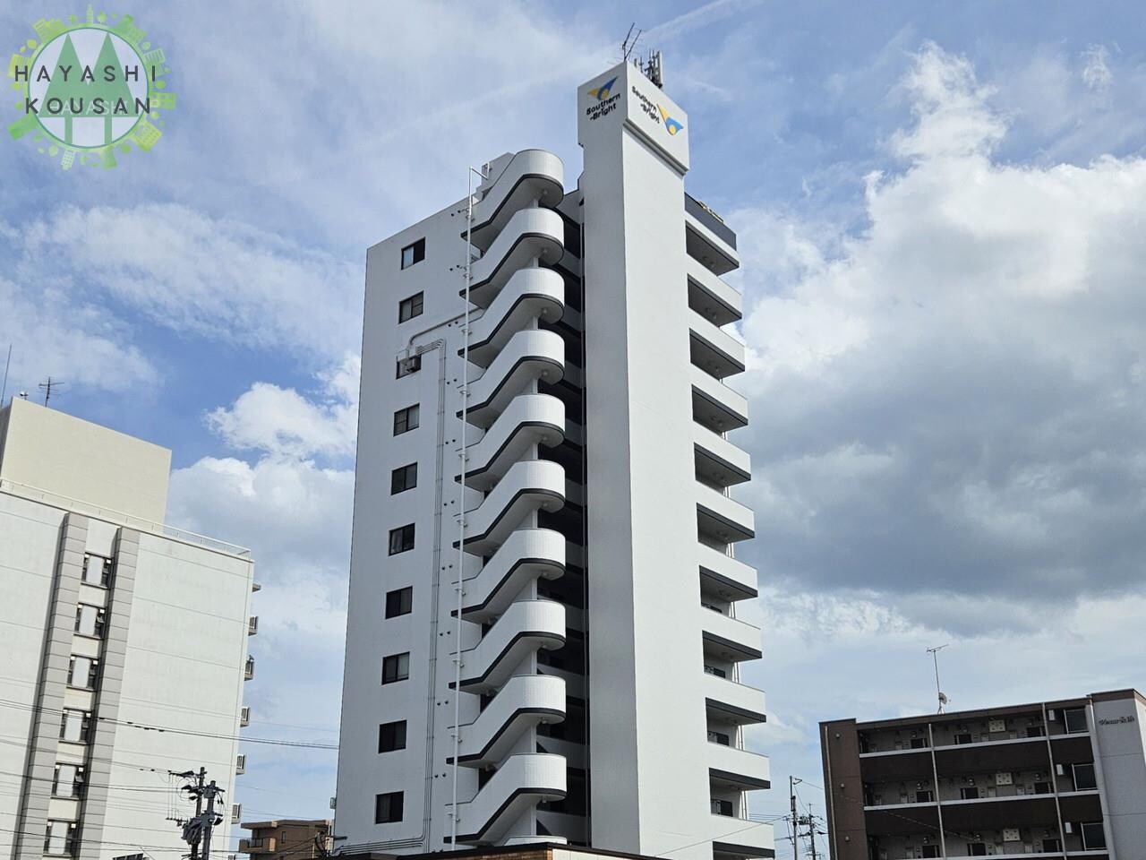 物件外観写真1　(朝日プラザ長浜　外観)