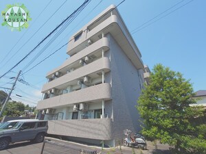 トレステーラ下芹外観写真