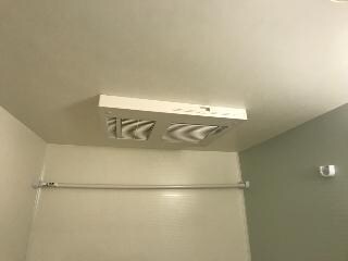 物件内観写真7　(浴室暖房乾燥機付き)