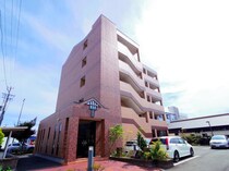 東海道新幹線（東海） 静岡駅 5階建 築19年の外観写真