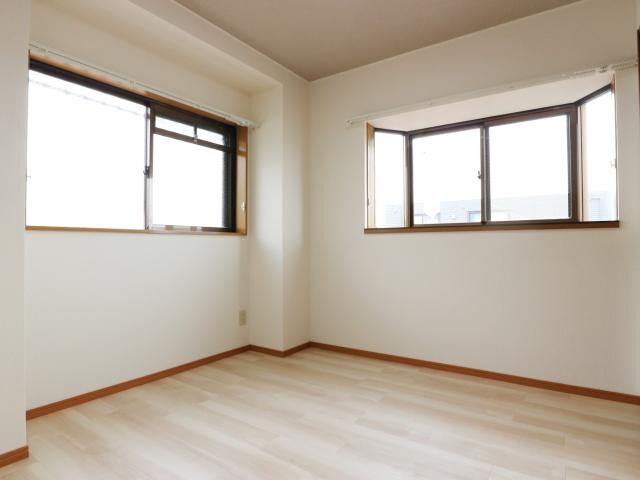 静岡駅 バス23分　宮竹一丁目下車：停歩2分 3階の居室