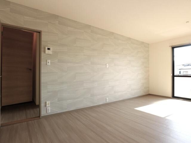 静岡駅 バス12分　見瀬Ｄａｉｉｃｈｉ－ＴＶ入口下車：停歩3分 2階の居室