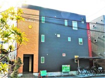 東海道本線 静岡駅 3階建 築8年の外観写真