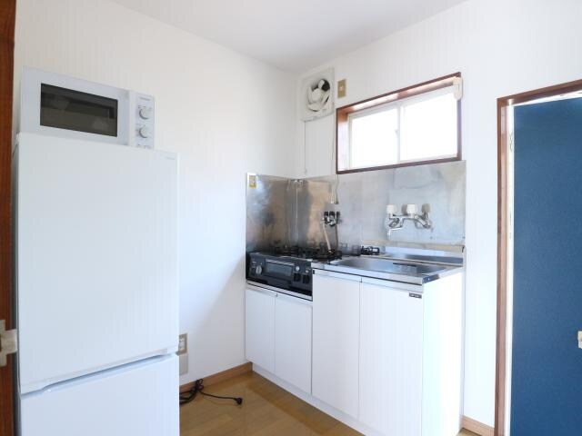 静岡駅 バス29分　大谷小学校前下車：停歩11分 1階のキッチン