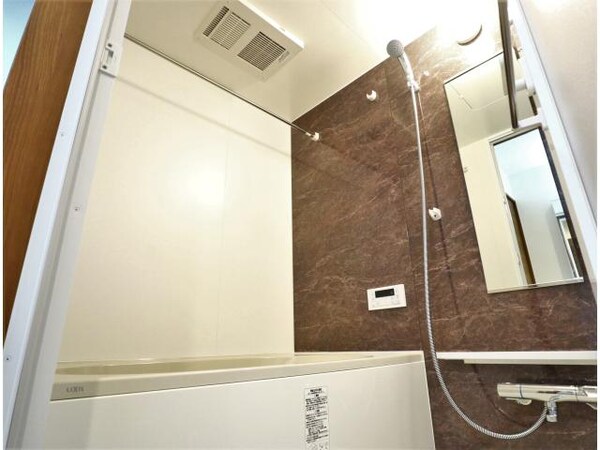 バス／シャワールーム等