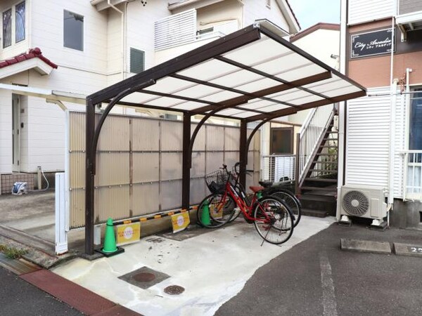 駐輪場