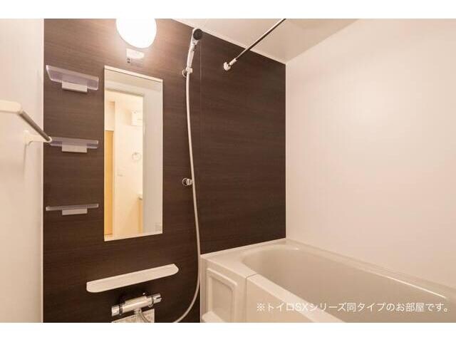 物件内観写真4　(イメージ)