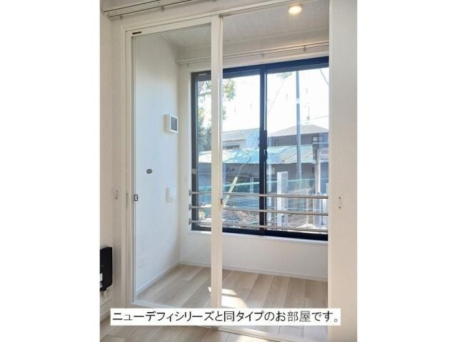 物件内観写真8　(サンルーム/イメージ)