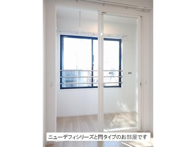 物件内観写真8　(サンルーム/イメージ)