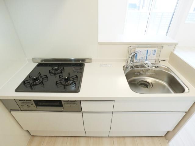 物件内観写真2　(イメージ)