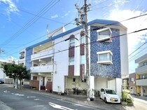 東海道新幹線（東海） 静岡駅 3階建 築45年の外観写真