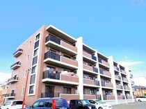 東海道本線 安倍川駅 4階建 築18年の外観写真