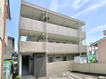 東海道本線 用宗駅 3階建 築16年の外観写真