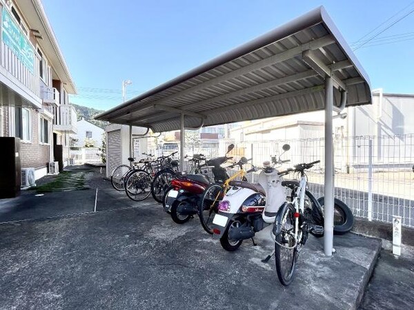 駐輪場