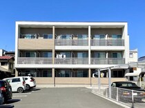 静岡鉄道静岡清水線 新静岡駅 3階建 築7年の外観写真