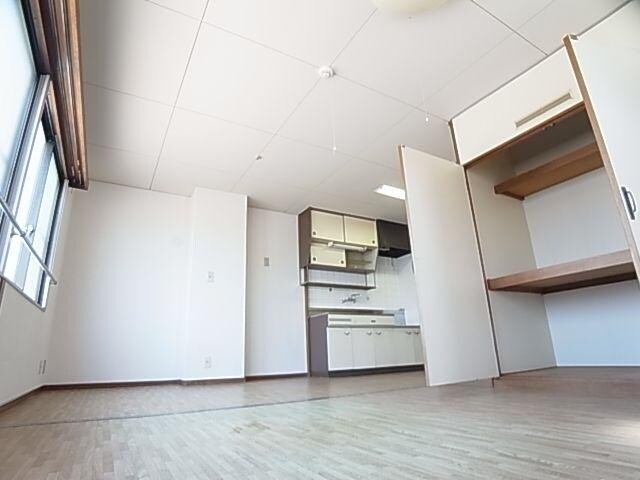 静岡駅 徒歩27分 3階の居室