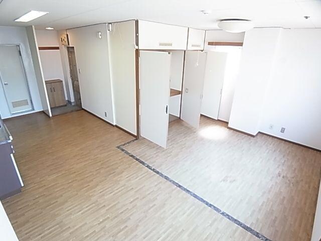 静岡駅 徒歩27分 3階の居室