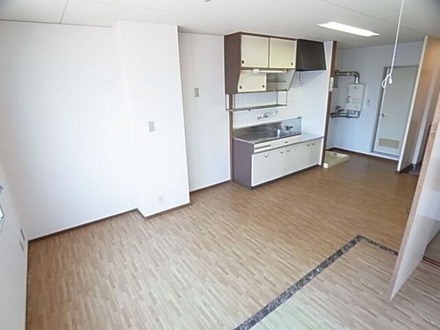 静岡駅 徒歩27分 3階の居室