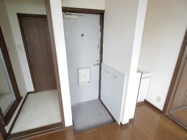 玄関周り