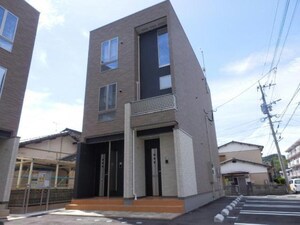 アザレアガーデン B外観写真