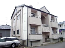 東北本線 須賀川駅 2階建 築36年の外観写真