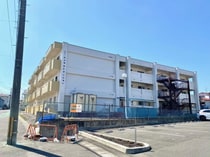 東北本線 須賀川駅 3階建 築41年の外観写真