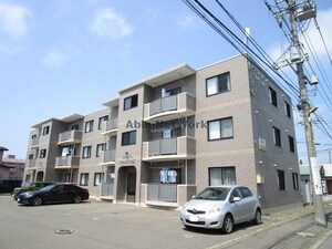 ユーハイム・アンソレイエⅢ外観写真