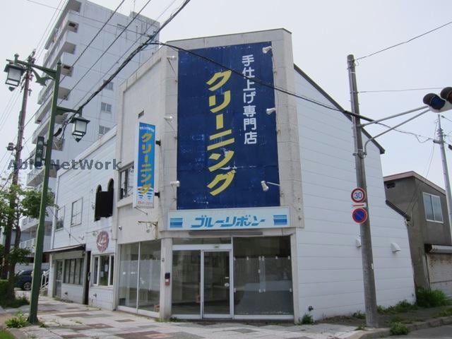 南大通4-1-5貸店舗の物件外観写真