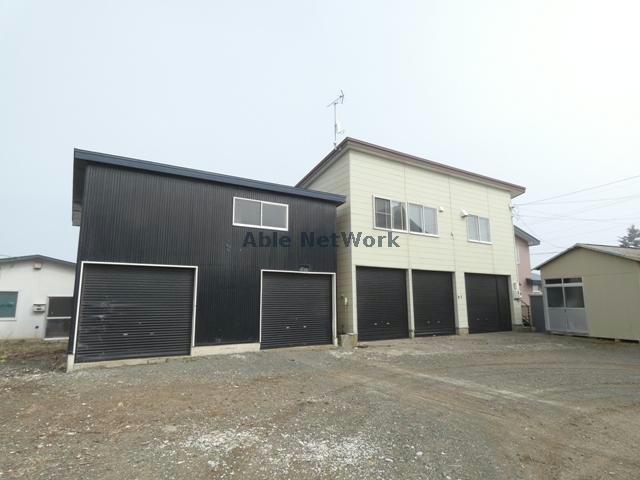 柏木町10-10貸事務所兼倉庫