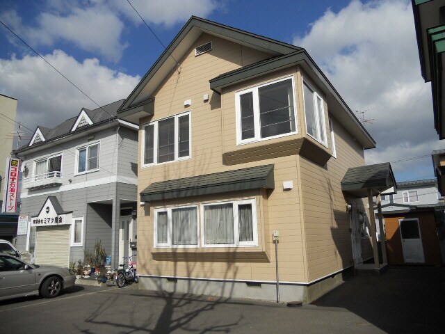 東川町14-2貸家の物件外観写真