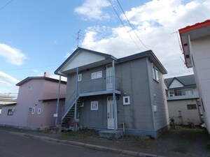 愛国西２－２６－１２テラスハウス外観写真