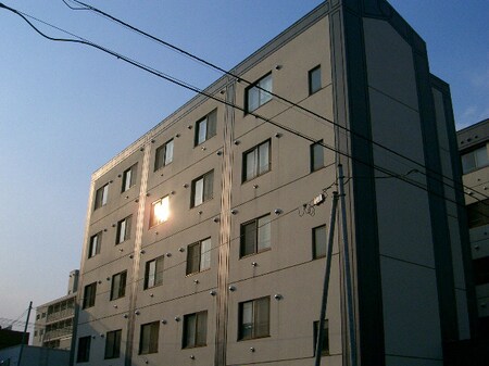 Ｅ２.８Ｍ.Ｓ外観写真