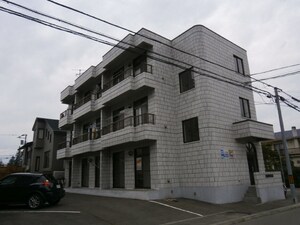 ｸﾞﾘｰﾝﾊｲﾑｲｽﾞﾐ外観写真