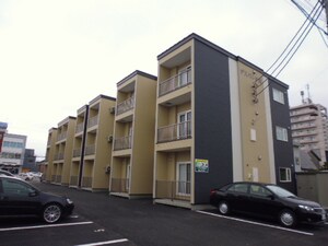 ﾃﾞｽﾊﾟｼｵⅢ外観写真