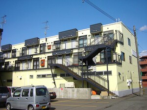 マルサンビルII外観写真