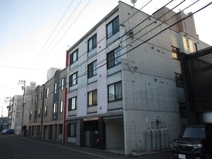 ラルコバレーノN16外観写真