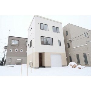 北郷2条11丁目　戸建外観写真