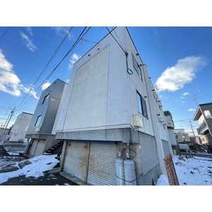 鈴木ハイツA棟外観写真
